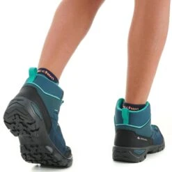 Quechua Chidren's Waterproof Walking Shoes - MH120 MID Turquoise - Size 3-5 -Quechua chidrens waterproof walking shoes mh120 mid turquoise size 3 5 4