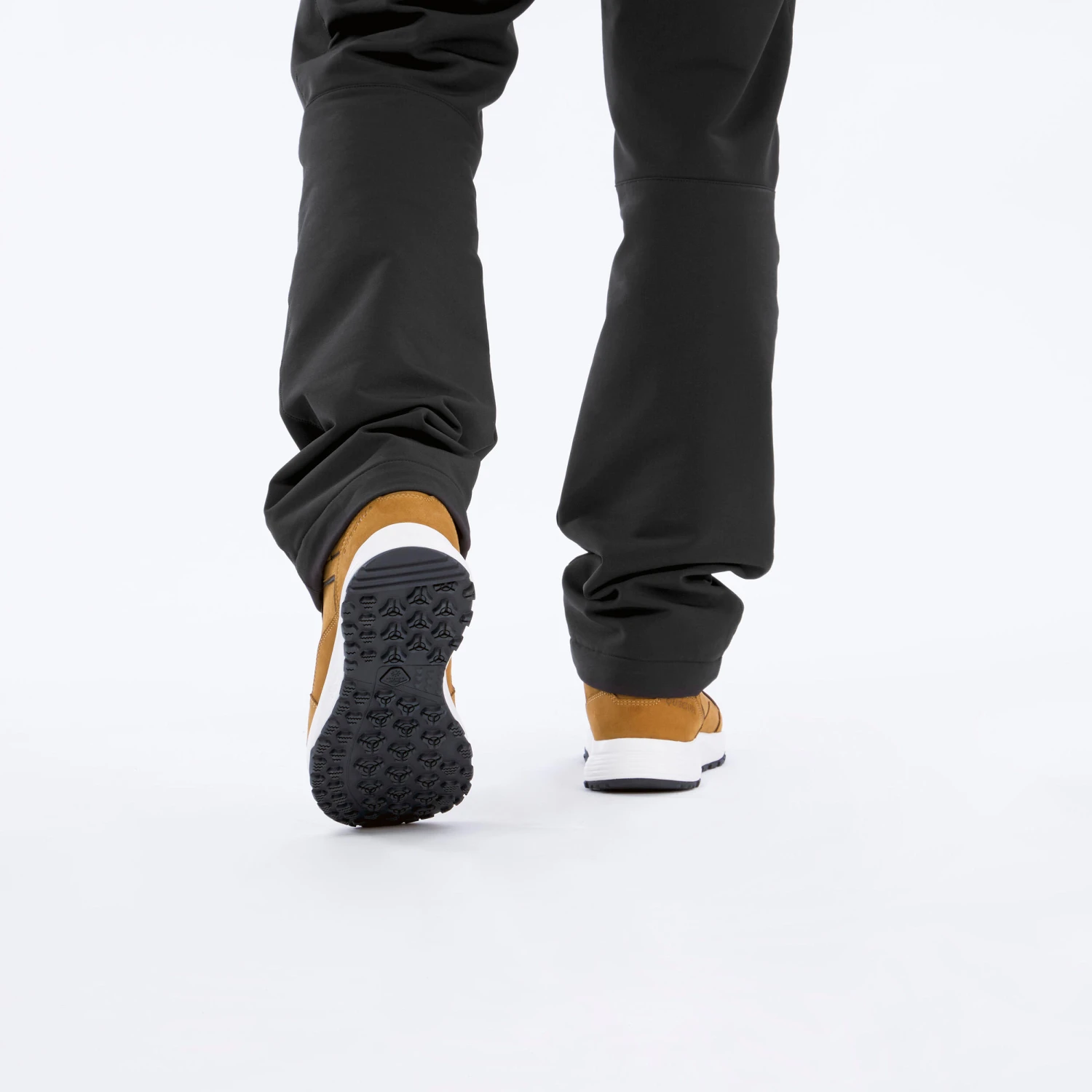 Quechua Men’s Warm And Waterproof Leather Hiking Boots 14 Quechua Men’s Warm And Waterproof Leather Hiking Boots - Image 12