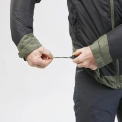 Quechua Men’s Hiking Waterproof Winter Jacket - SH500 -Quechua k17df4afe45c5ad861577bd6edae0f215