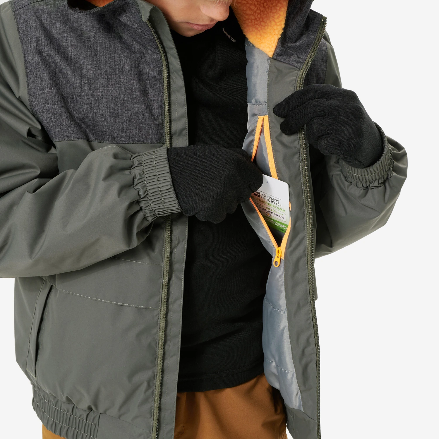 Quechua KIDS’ WARM AND WATERPROOF WINTER HIKING JACKET - SH100 -3.5°C - 7 9 Quechua KIDS’ WARM AND WATERPROOF WINTER HIKING JACKET - SH100 -3.5°C - 7 - Image 7