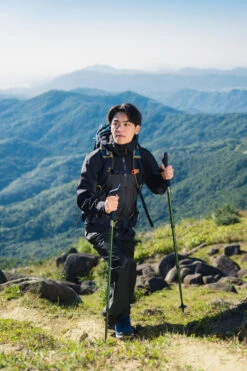 Quechua Men's Hiking Lightweight Waterproof Overtrousers MH500 -Quechua k29a9428a5d7dc8898f7aca0f2a6582b8