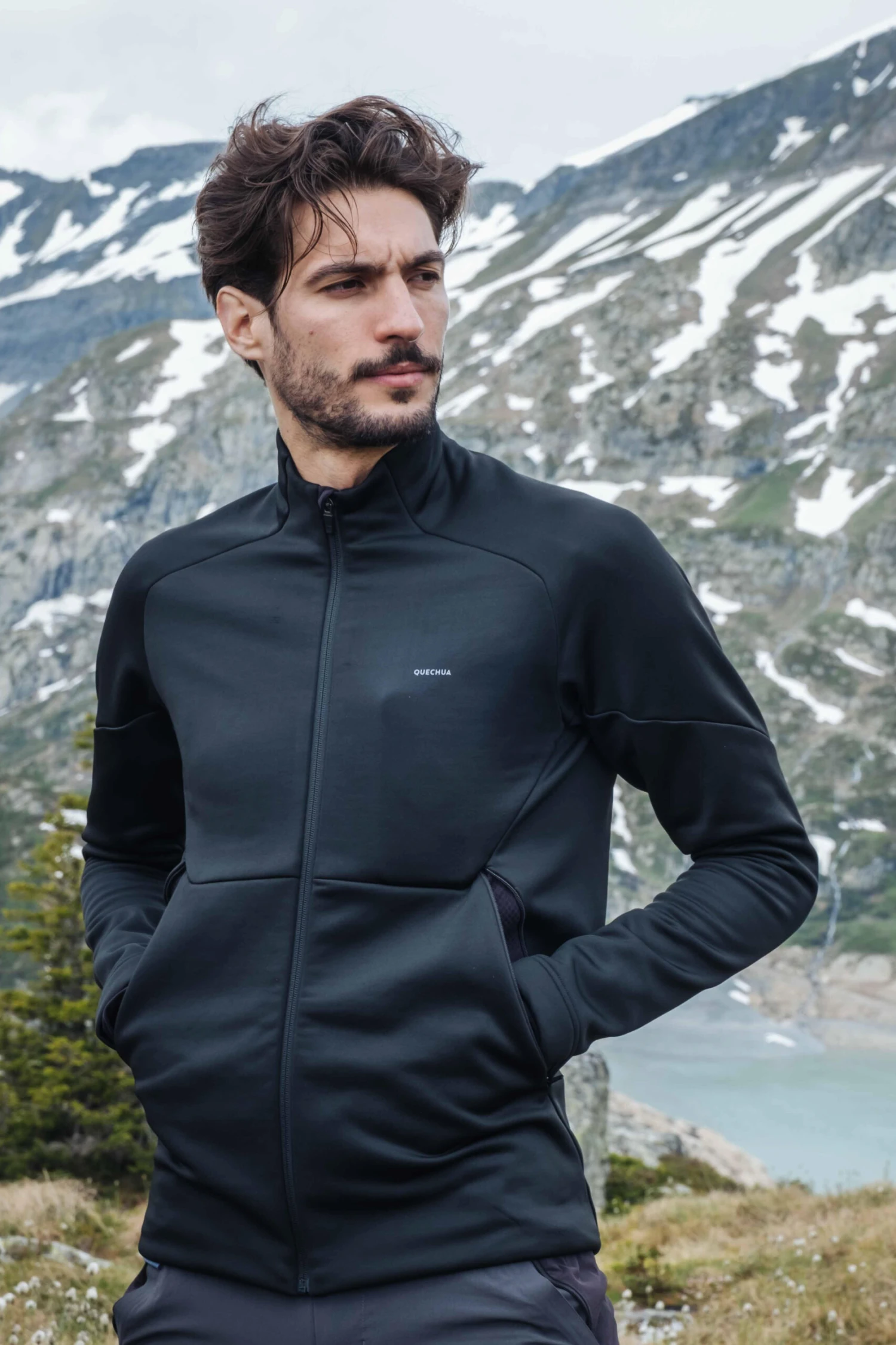 Quechua Men’s Hiking Fleece Jacket MH520 4 Quechua Men’s Hiking Fleece Jacket MH520 - Image 2