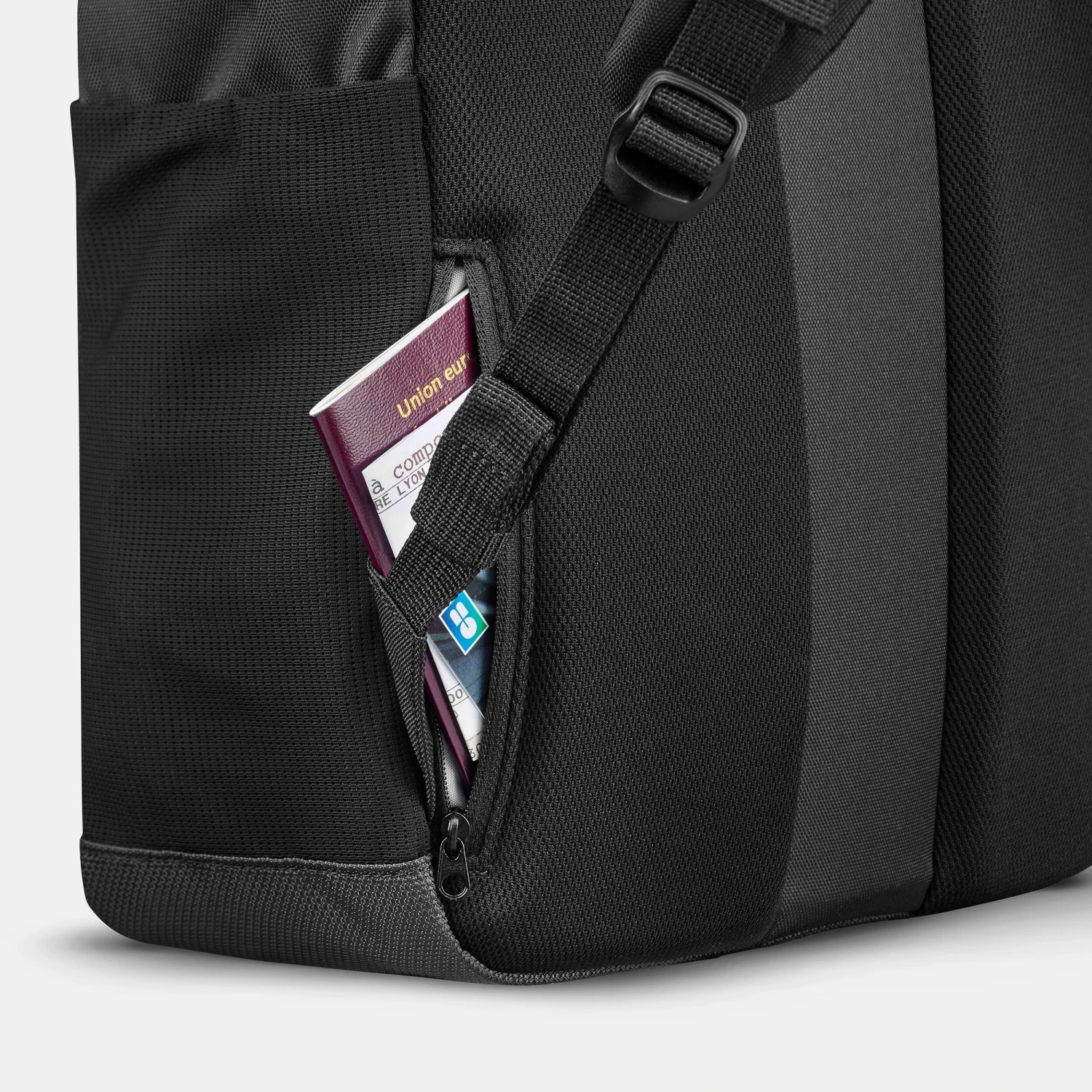 Quechua Hiking Backpack 16L 18 Quechua Hiking Backpack 16L - Image 16