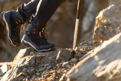 Quechua Women's Waterproof Walking Boots - MH900 Mid 17 Quechua Women's Waterproof Walking Boots - MH900 Mid -Quechua kd379a4419db66ef063aa5da4f9d4e3ca